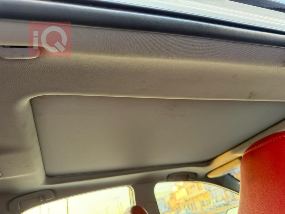 تۆیۆتا کامری